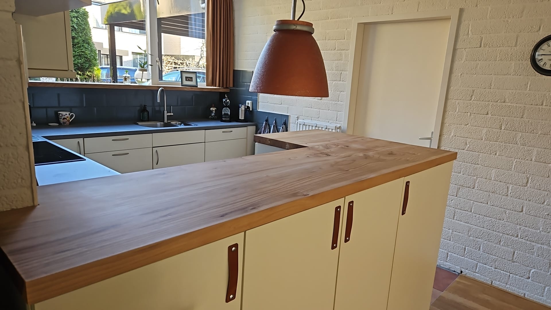Bar van Iepenhout